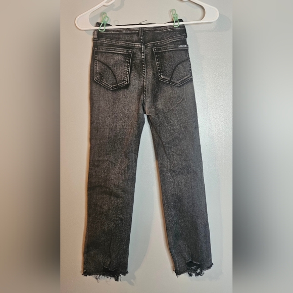 ❤️Joe's  Jean Size 8 Distressed Cut-off 🩷 - Picture 2 of 11